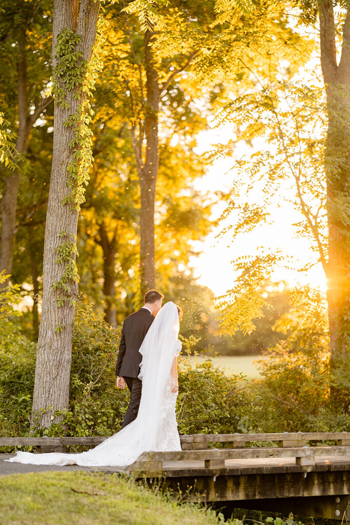 bright wedding photography